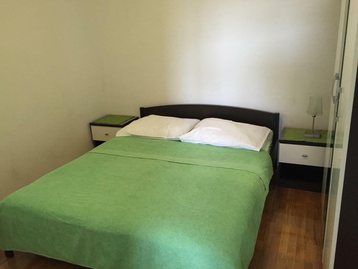 Apartments Sandra ロゴズニッツァ エクステリア 写真